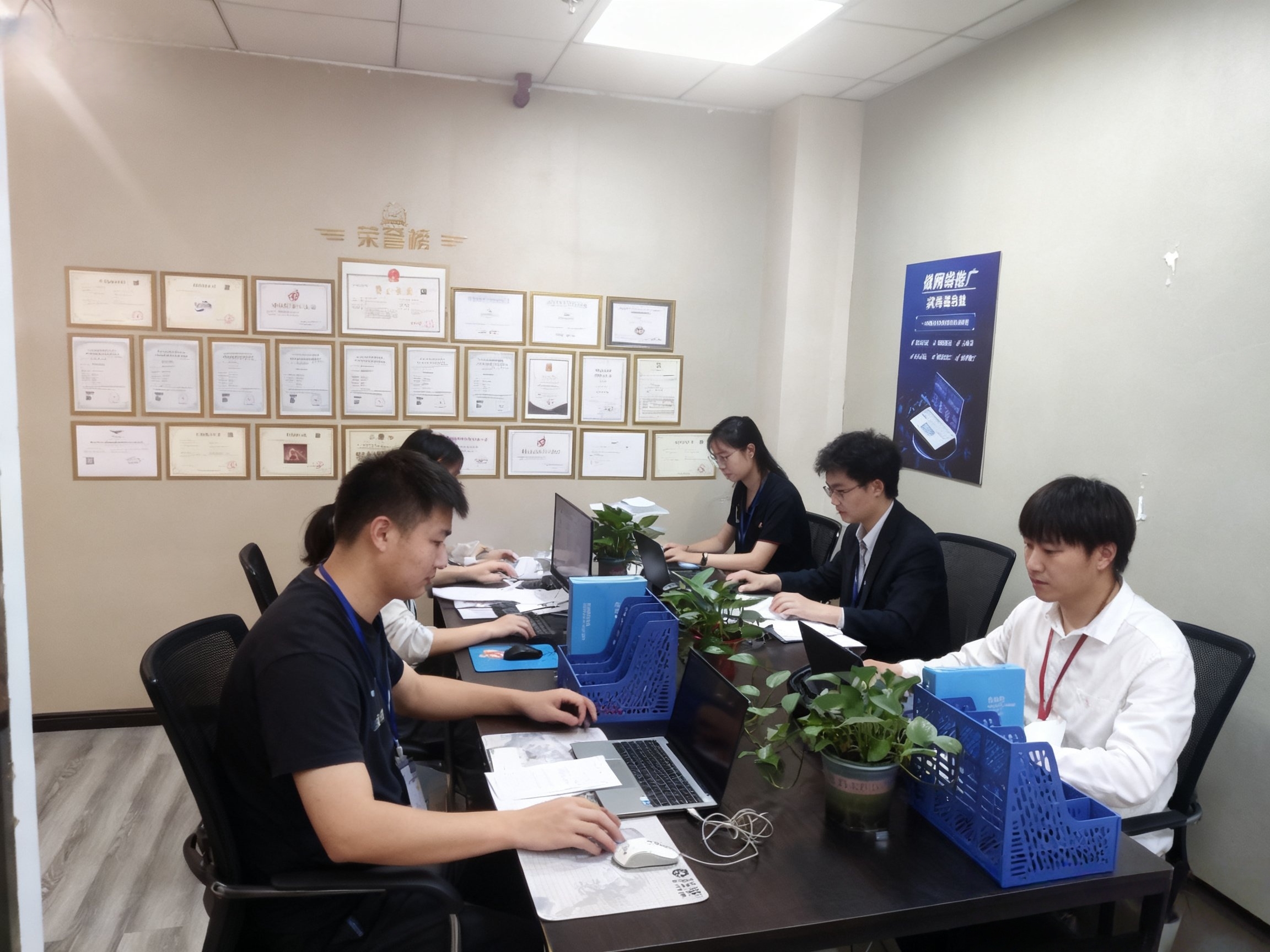 公司实拍：团队现场环境参考